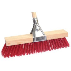 Escova Estrada Nylon com Garra E Cabo Madeira  EENM 400mm